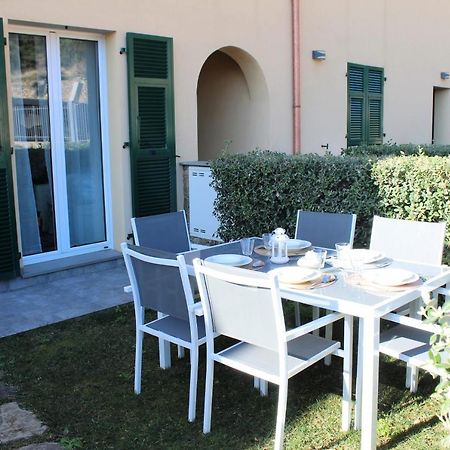 Stella Del Mare - Casa Incantevole Con Piscina E Parcheggio Privato Cervo Exterior foto